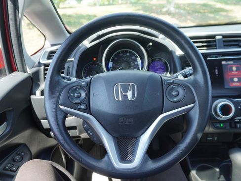 Used 2016 Honda Fit EX image 37