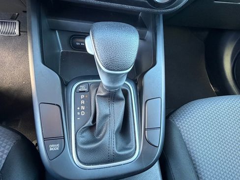 Certified 2025 Kia Soul LX image 27