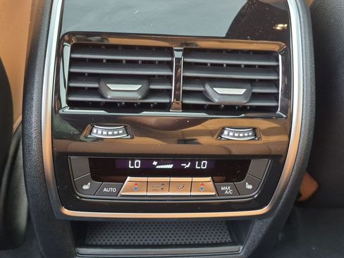 New 2027 BMW X7 xDrive40i w/ Executive Package AWD/4WD image 29