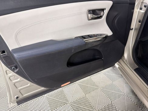 Used 2014 Toyota Avalon XLE FWD image 21