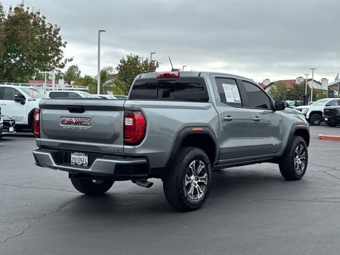 Certified 2025 GMC Canyon AT4 AWD/4WD image 13