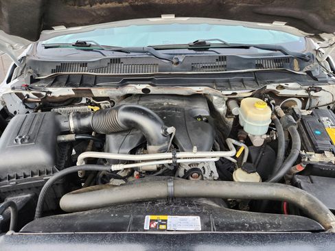 Used 2017 RAM 3500 Tradesman image 10