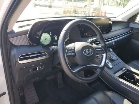 Used 2024 Hyundai Palisade Limited AWD/4WD image 27