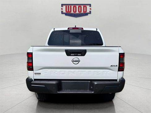 New 2026 Nissan Frontier S image 3