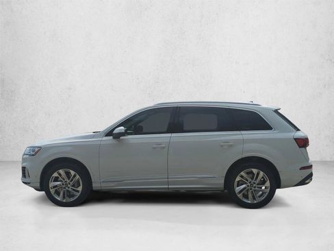 Used 2023 Audi Q7 3.0T Premium Plus AWD/4WD image 9