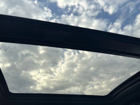 Used 2023 Acura MDX A-Spec image 25