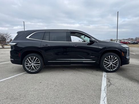 New 2026 Buick Enclave Avenir w/ Super Cruise Package image 7