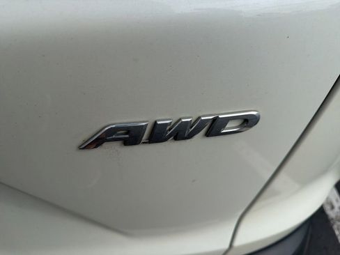 Used 2017 Honda CR-V EX-L image 3