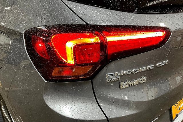 Used 2020 Buick Encore GX Essence w/ Experience Buick Package AWD/4WD image 23