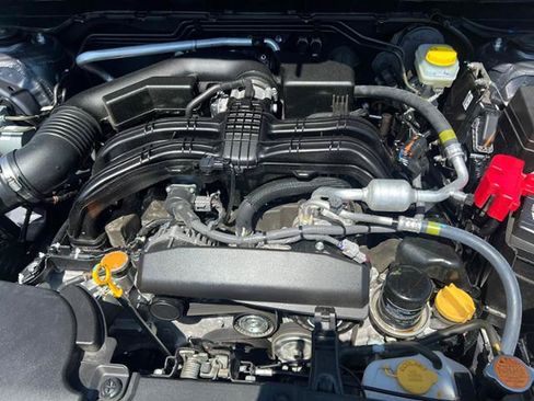 Certified 2025 Subaru Crosstrek 2.5i Sport AWD/4WD image 10