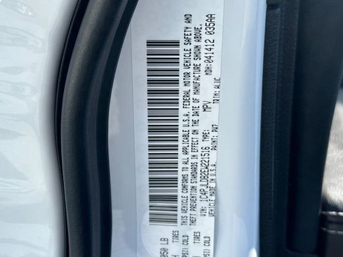 Used 2014 Jeep Cherokee Limited w/ Technology Group image 28