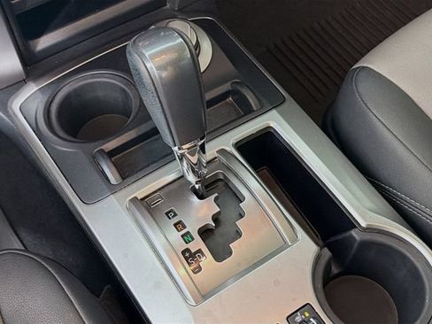 Used 2019 Toyota 4Runner SR5 Premium AWD/4WD image 18