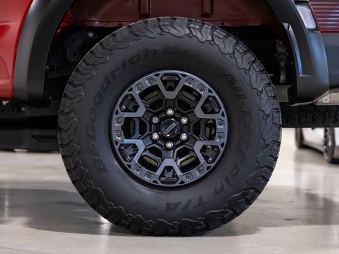 Used 2025 Ford F150 Raptor w/ Equipment Group 803A Raptor R image 16