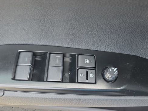 New 2026 Toyota Camry SE w/ Convenience Package FWD image 27