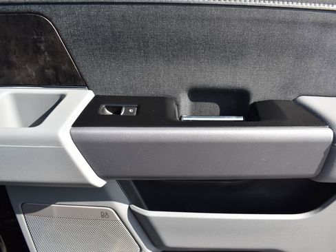 Used 2021 Ford F150 Lariat w/ Equipment Group 502A High image 14