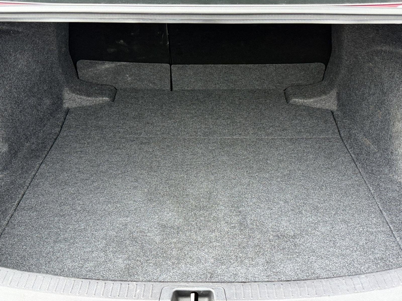 Used 2026 Toyota Corolla LE FWD image 27