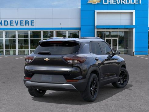 New 2026 Chevrolet TrailBlazer LT image 4