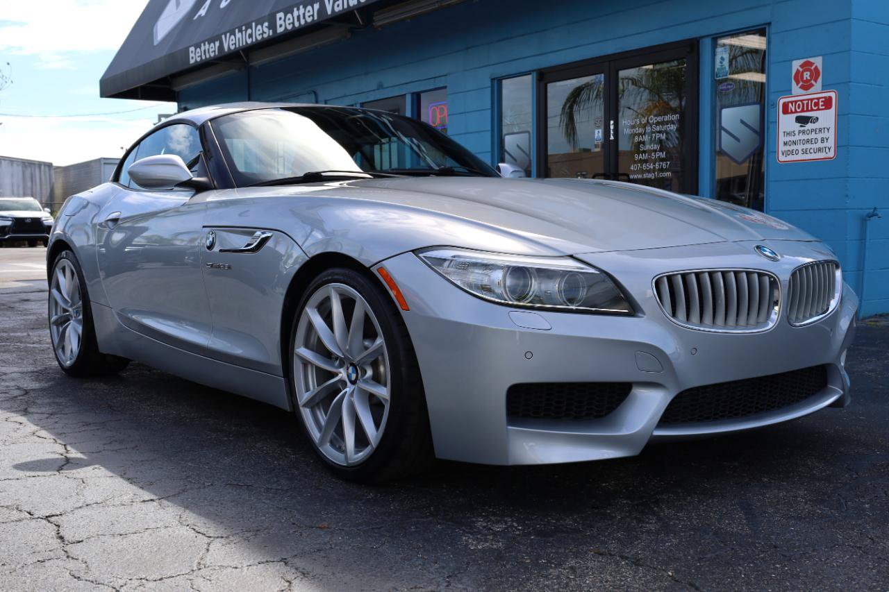 Used 2015 BMW Z4 sDrive35i RWD image 4