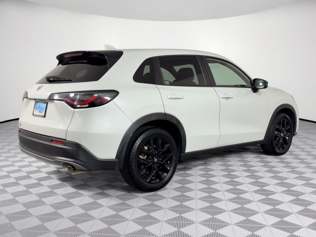 Used 2024 Honda HR-V Sport image 9