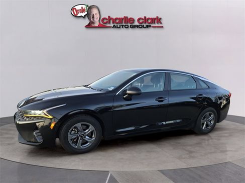 Used 2022 Kia K5 LXS image 1