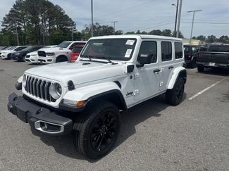 Used 2025 Jeep Wrangler Unlimited Sahara w/ Safety Group video 1