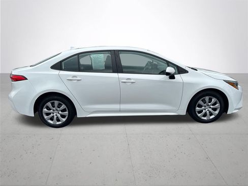 Used 2023 Toyota Corolla LE FWD image 6
