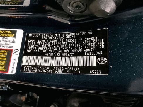 Used 2017 Toyota Camry LE image 33