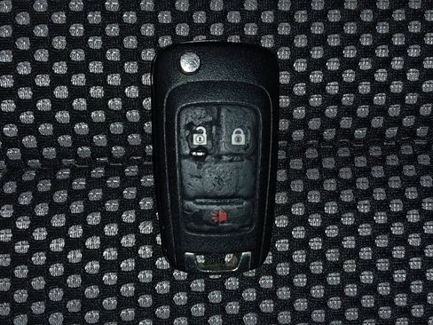 Used 2017 GMC Terrain SLE FWD image 32