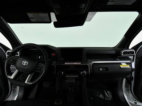 New 2026 Toyota Tacoma TRD Off-Road image 18