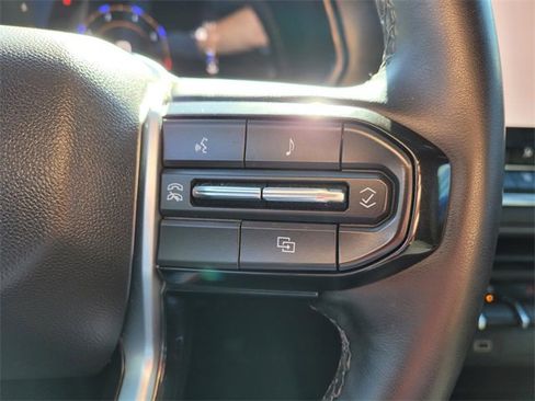 Used 2023 Chevrolet Colorado LT w/ LT Convenience Package image 24