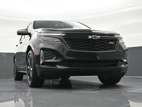 Used 2024 Chevrolet Equinox RS w/ RS Leather Package FWD image 32