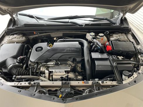 Used 2024 Chevrolet Malibu LT image 32