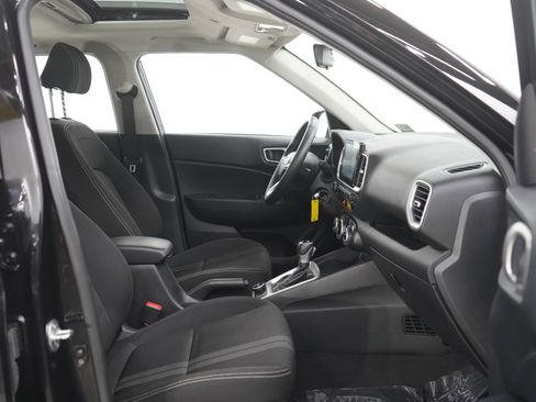 Certified 2023 Hyundai Venue SEL w/ Cargo Package FWD image 11