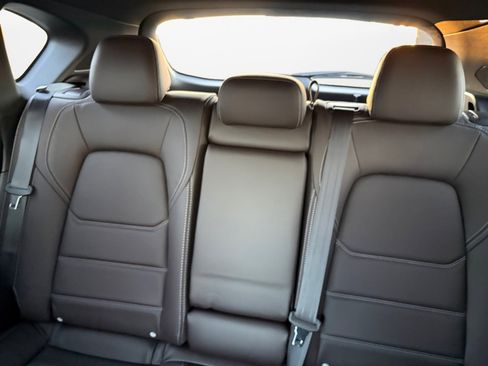 New 2025 MAZDA CX-5 Signature image 12