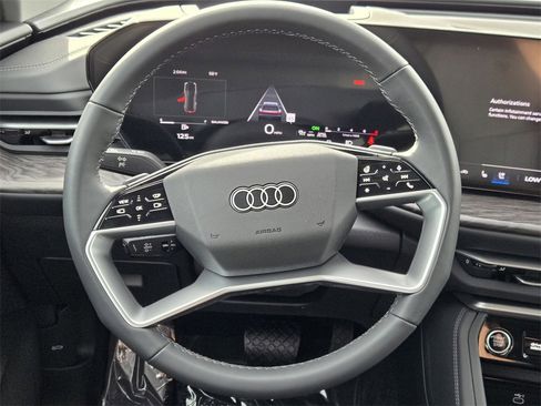 New 2025 Audi Q5 Premium Plus image 14