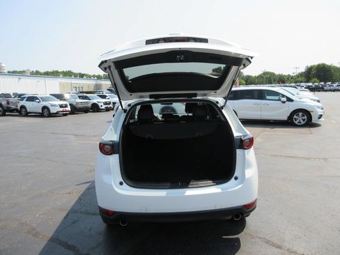 Used 2017 MAZDA CX-5 Touring AWD/4WD image 8