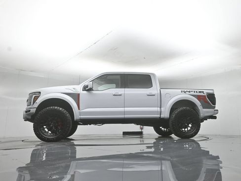 Used 2025 Ford F150 Raptor w/ Equipment Group 803A Raptor R AWD/4WD image 55