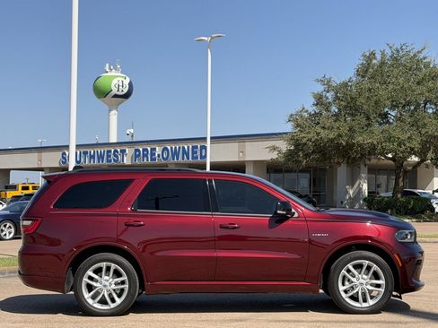 Used 2024 Dodge Durango R/T RWD image 3
