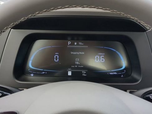 New 2025 Hyundai Elantra Sport image 24