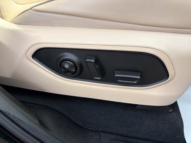 Used 2024 Jeep Grand Cherokee Limited AWD/4WD image 29