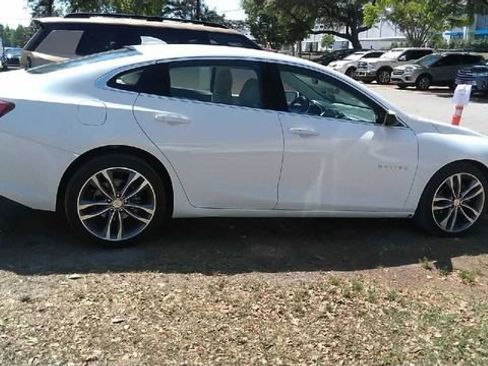 Used 2024 Chevrolet Malibu LT image 4