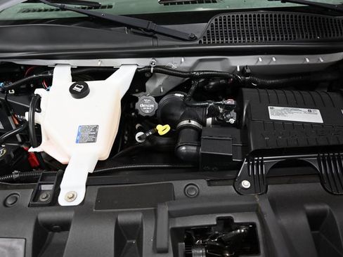 Used 2019 GMC Savana 2500 w/ Driver Convenience Package image 25