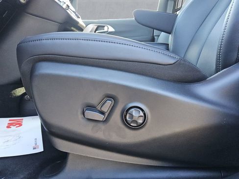 New 2026 Chrysler Voyager LX image 16