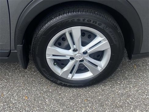 Used 2025 Nissan Kicks Play S image 7