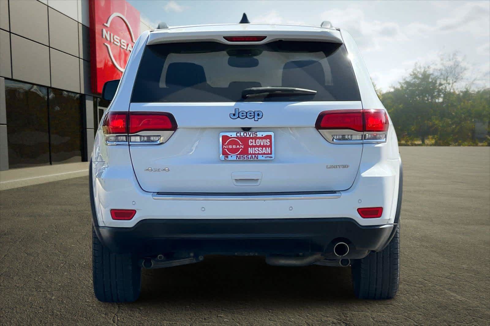 Used 2020 Jeep Grand Cherokee Limited w/ Luxury Group II AWD/4WD image 8
