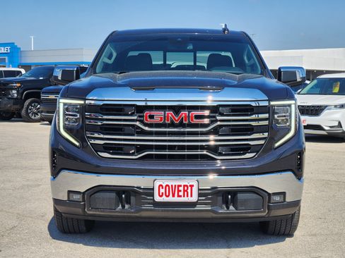 Used 2023 GMC Sierra 1500 SLT RWD image 2