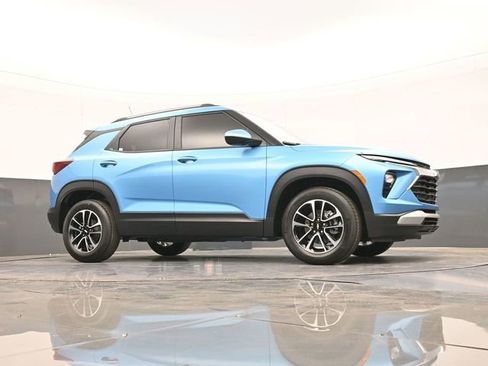 New 2026 Chevrolet TrailBlazer LT w/ Convenience Package FWD image 51