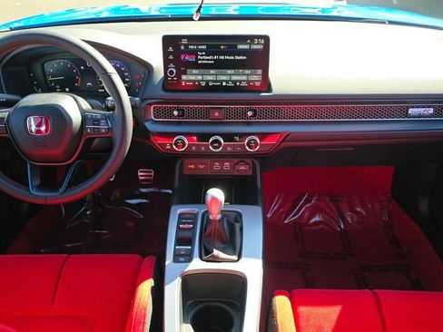 Used 2025 Honda Civic Type R image 19