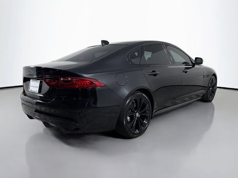 Used 2024 Jaguar XF R-Dynamic SE AWD/4WD image 5