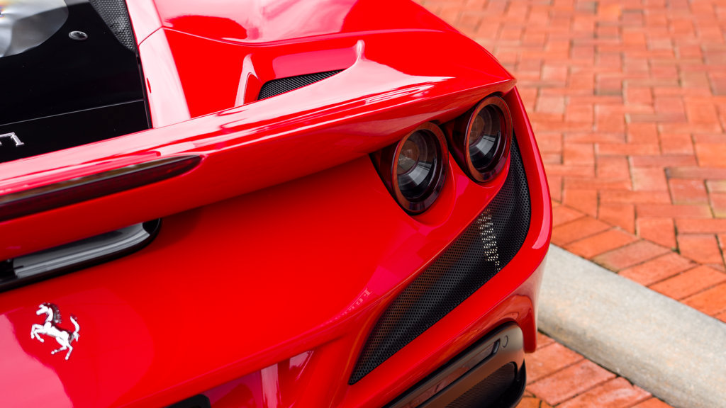 Certified 2021 Ferrari F8 Tributo RWD image 35